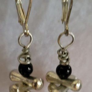 ONYX AND SILVER EARRINGS